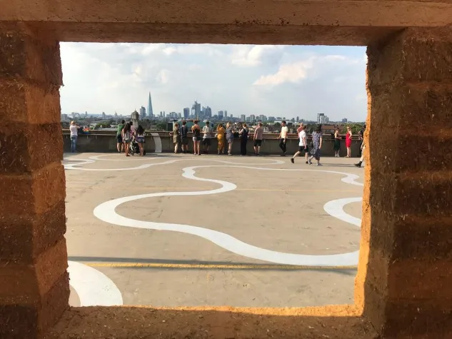 Bild: Weihnachts-Angebot für "Bepoke London" Gutschein #WhoNeedsMoreStuff #ExperiencesCreateMemories