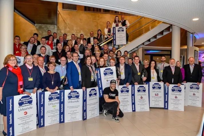 Bild: KYB Europe unterstützt „Werkstatt des Vertrauens“