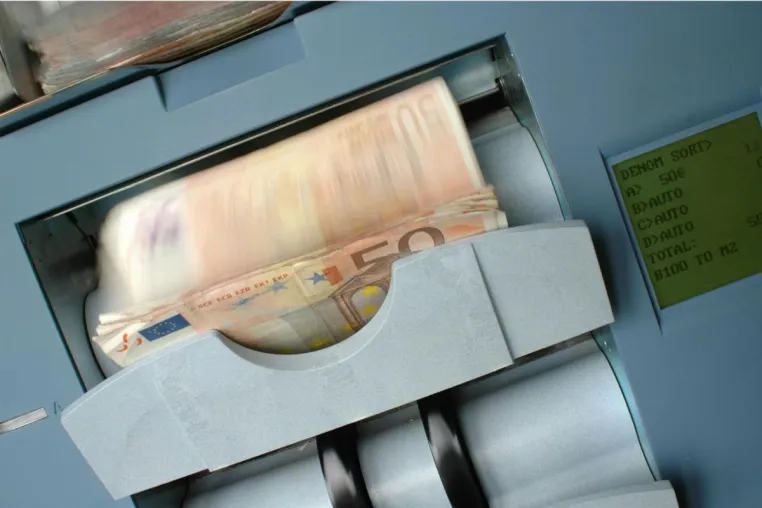 Bavaria Finanz Erfahrungen: Warum immer mehr Deutsche Kredite für den Alltag aufnehmen Bild: Bavaria Finanz Erfahrungen: Warum immer mehr Deutsche Kredite für den Alltag aufnehmen