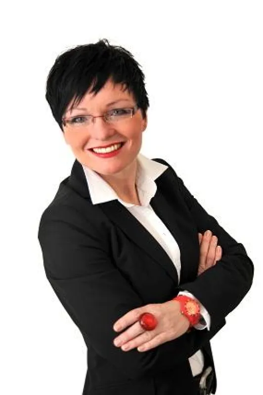 Claudia Behrens ist als dvct-zertifizierter Business-Coach für den Berufseinstieg oder Neuorientierung tätig .