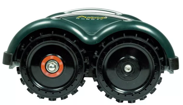 Bild: Rasenmäher: Klassischer Benzinmäher oder Akku-Maschine?