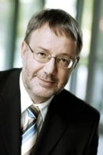 Bild: Ratiodata verabschiedet langjährigen Geschäftsführer Thomas Dahm in den Ruhestand