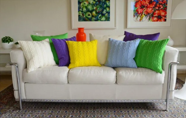 Bild: Frühlingserwachen mit den Decken und Kissen aus Merinowolle von Lenz & Leif