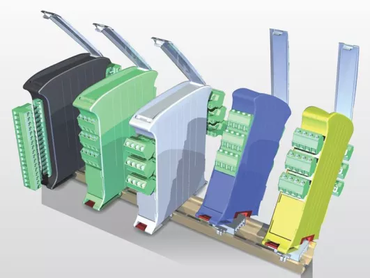 Bild: Platzsparende vertikale DIN-Rail-Gehäuse von Italtronic