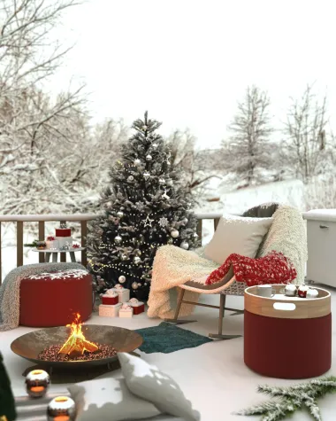 Bild: Ganzjahresmöbel für den Garten: Stil, Komfort und Robustheit im Winterwunderland