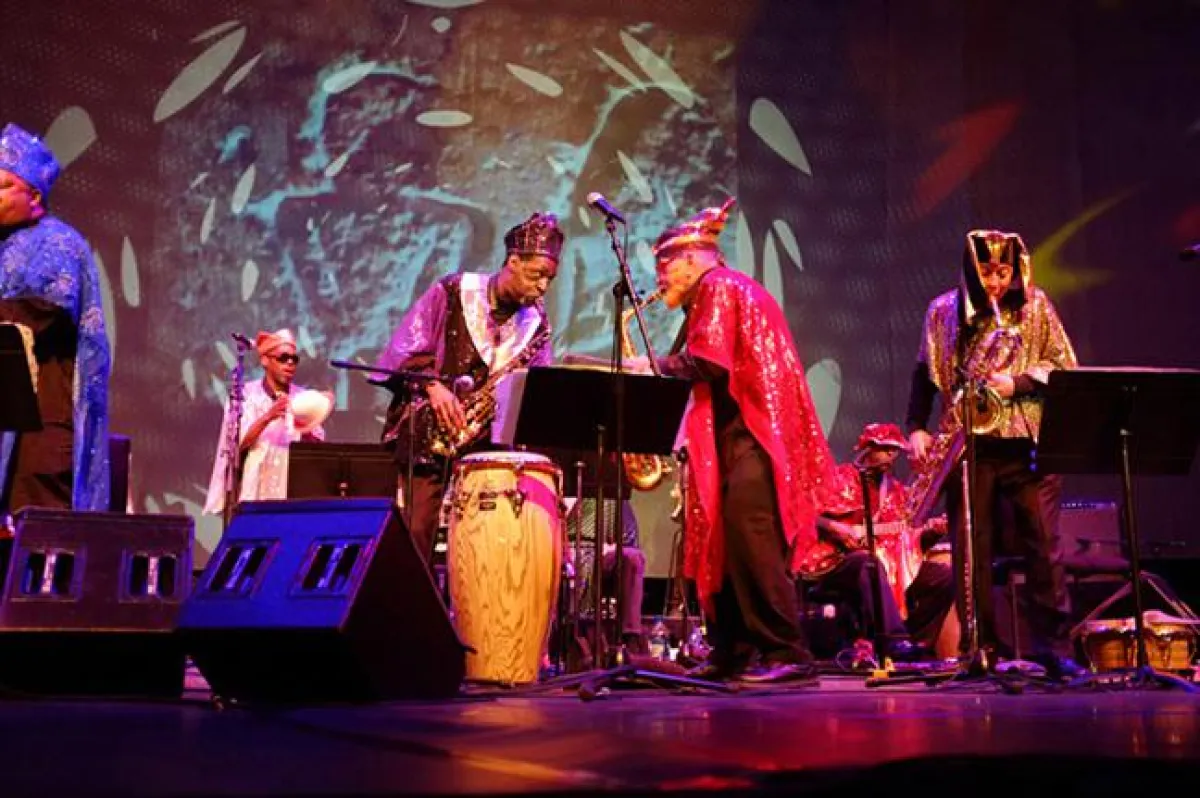Sun Ra Arkestra mit intergalaktischer Musik aus dem Kosmos