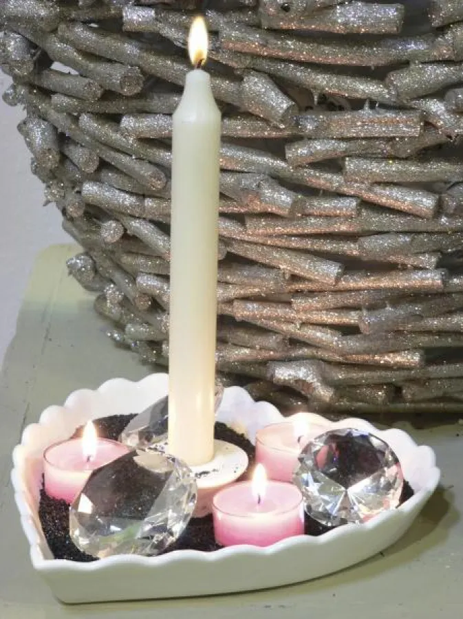 Kerzen mit dem RAL-Gütezeichen garantieren schadstofffreie Rohstoffe und somit geprüfte Qualität. Fotovermerk: Gütegemeinschaft Kerzen