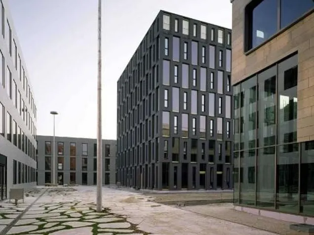 Bild: Neuer Name und neue Investoren: CERTINA IT AG übernimmt Münchner Luft- und Raumfahrtzulieferer