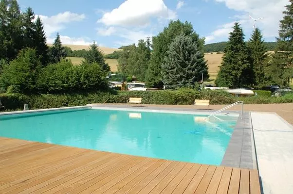 Bild: Erstmalig in Deutschland: Baden ohne Chlor und chemische Stoffe in Campingplatz-Pool