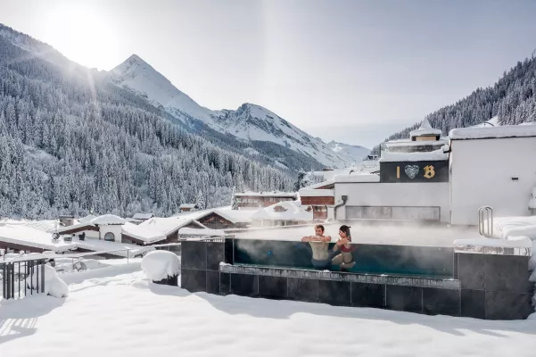 Bild: Yoga- und Pilates-Retreat im familienfreundlichen Aktiv- & Wellnesshotel Bergfried in Tux-Lanersbach