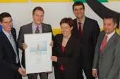 Sparda-Bank München erhält „Zertifikat für Nachwuchsförderung“ Bild: Sparda-Bank München erhält „Zertifikat für Nachwuchsförderung“