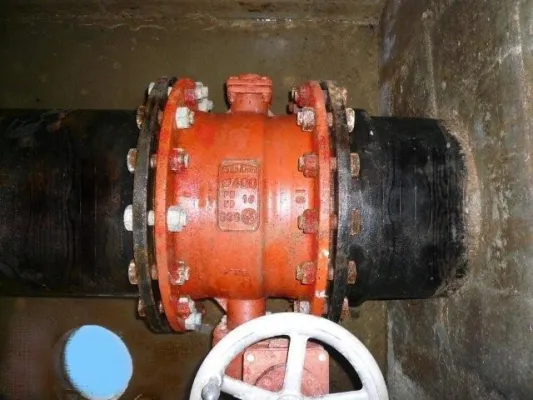 Bild: Aus Alt mach Hochglanz – Mennicke Rohrbau modernisiert Armaturen der Wasserleitung bei MD Plattling