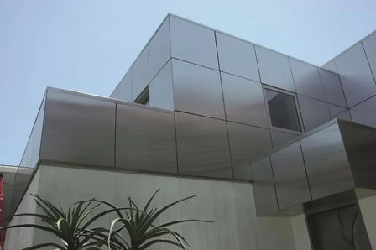 QuadroClad 200-Fassadensystem von Hunter Douglas