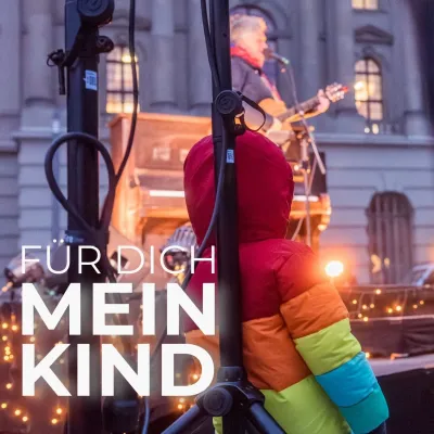 Bild: FÜR DICH MEIN KIND – Neue Hymne von Suli Puschban für ELTERN GEGEN RECHTS