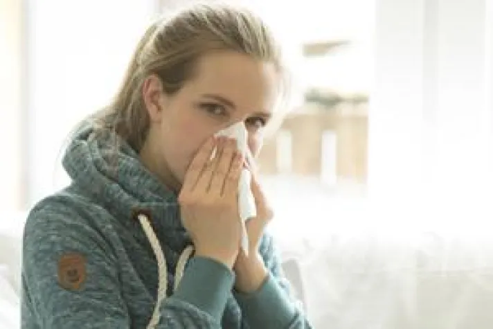 Bild: Dem Schnupfen etwas husten