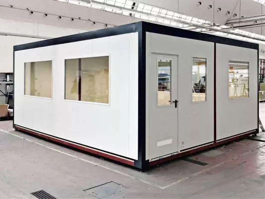 Bild: Mobiles Hallenbüro für die Firma Wesemann