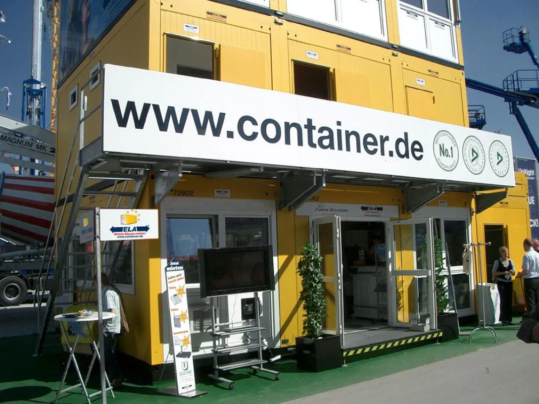 Vom einzelnen Werkstattcontainer bis zu komplexen Bürogebäuden und kompletten Wohnunterkünften: Bei ELA wird alles individuell nach Bedarf konfiguriert.