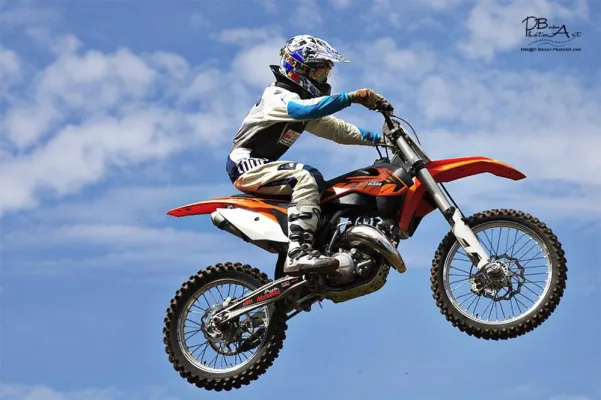 Bild: Motorradland Friedrichshafen unterstützt Motocross-Jugend