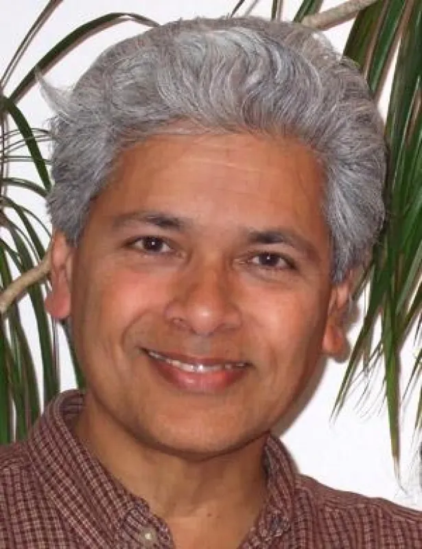 Bhashkar Perinchery, Autor und Seminarleiter, Initiator des `Life Surfing` Ferien-Seminars in der Toskana