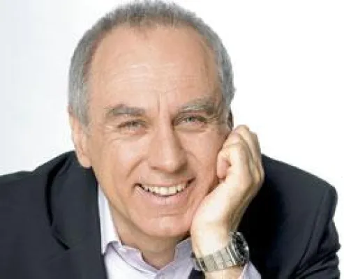 Bild: Bruno Jonas spielt zu Gunsten der Hospizgemeinschaft Domicilium