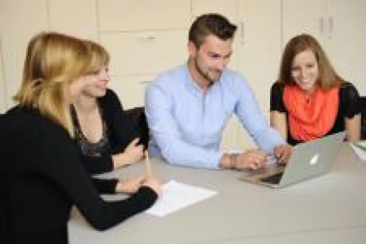 Die DAPR-Grundausbildung vermittelt Wissen und Kompetenzen für modernes Kommunikationsmanagement.