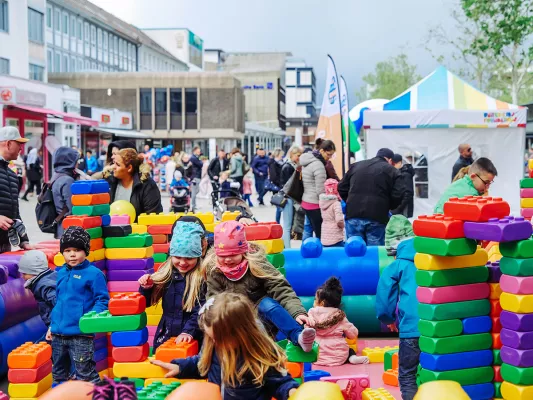 Kunterbunter Kindersamstag am 7. Mai Bild: Kunterbunter Kindersamstag am 7. Mai