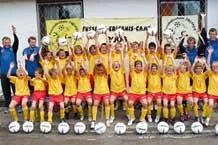 Bild: Internationale Sprachcamps für junge Kicker in den Sommerferien