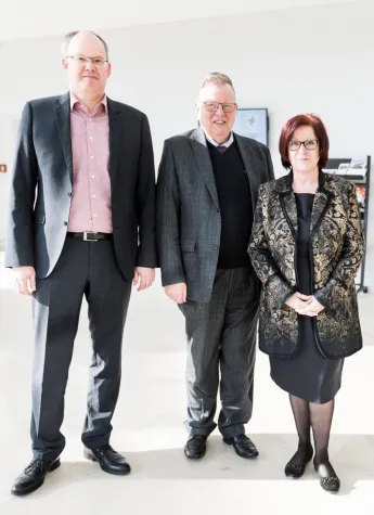 Parlamentarische Staatssekretärin im Bundesgesundheitsministerium zu Besuch bei Hofmann & Sommer Bild: Parlamentarische Staatssekretärin im Bundesgesundheitsministerium zu Besuch bei Hofmann & Sommer