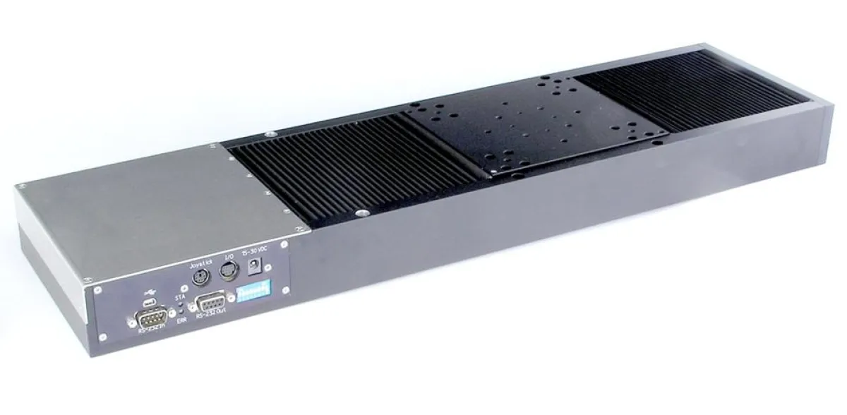 Hochgenauer Versteller und Controller in einem: der M-403K Mercury? Step Präzisionstisch