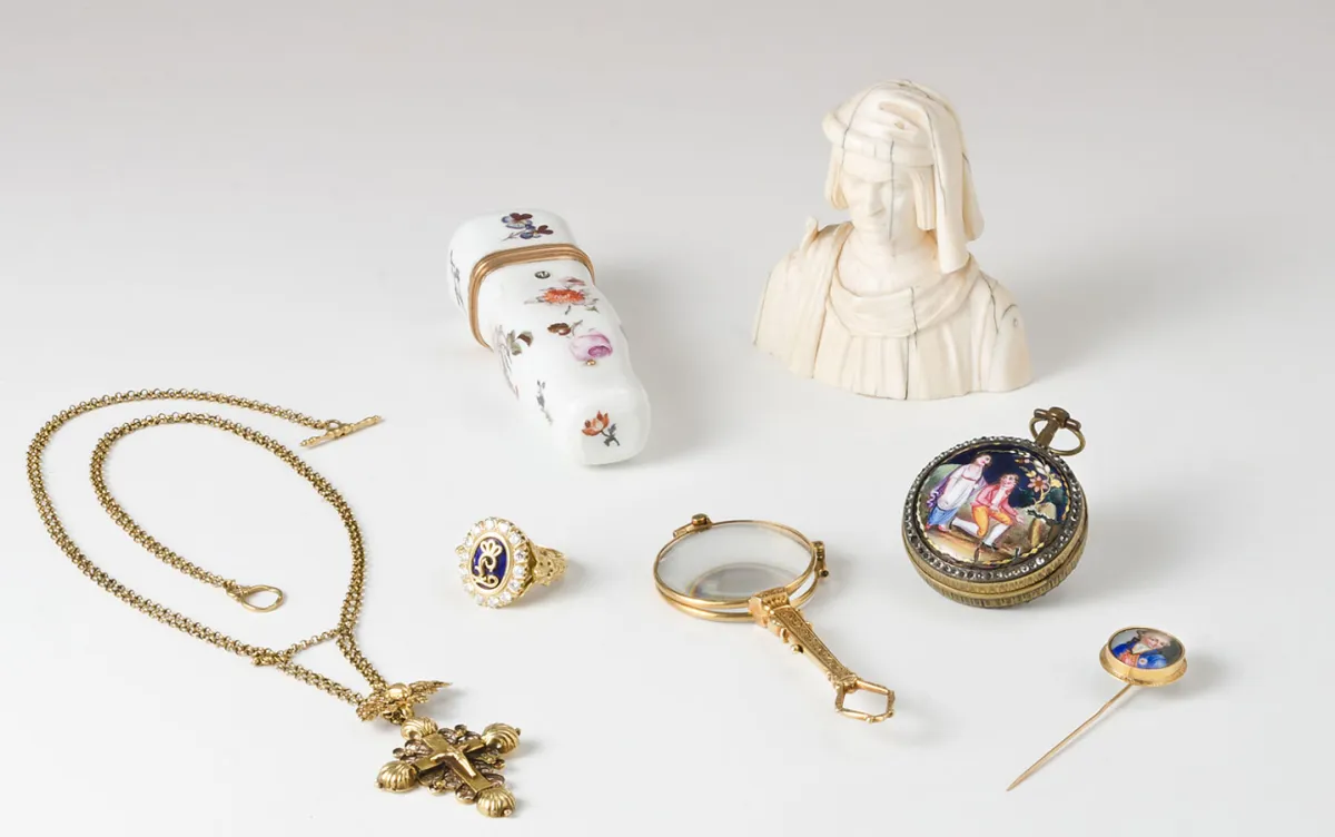 Antiquitäten und Schmuckankauf (© Antiquegalerie)