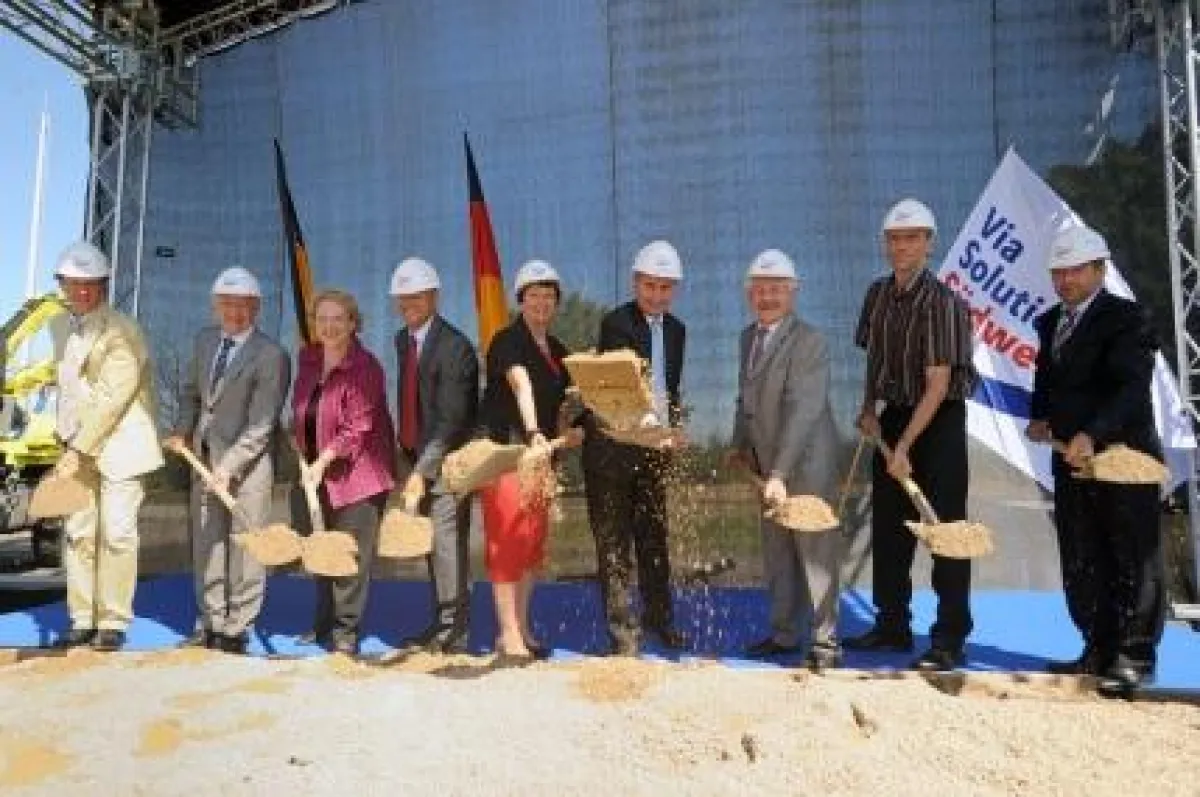 offizieller Startschuss zum Baubeginn