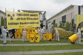 Bild: Return to Sender! Nein zur Atomkraft