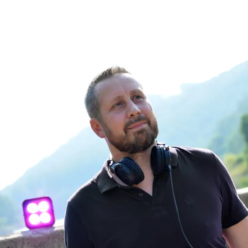 DJ Andre Henze: Professioneller Hochzeits-DJ und Event-DJ im Harz, Göttingen und Südniedersachsen Bild: DJ Andre Henze: Professioneller Hochzeits-DJ und Event-DJ im Harz, Göttingen und Südniedersachsen