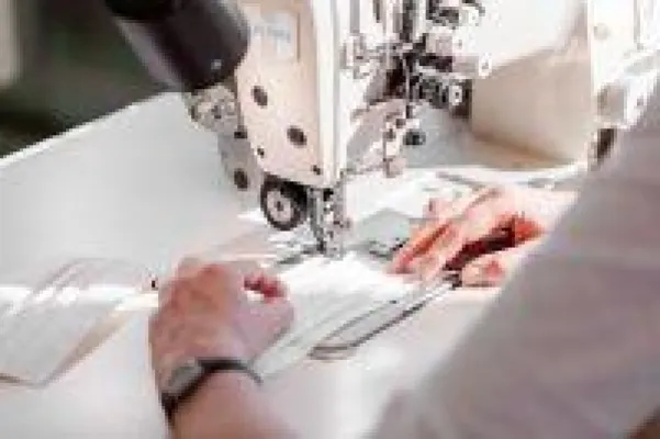 Bild: Produktion von Mund- und Nasenmasken bei Sachsen Fahnen und Vispronet