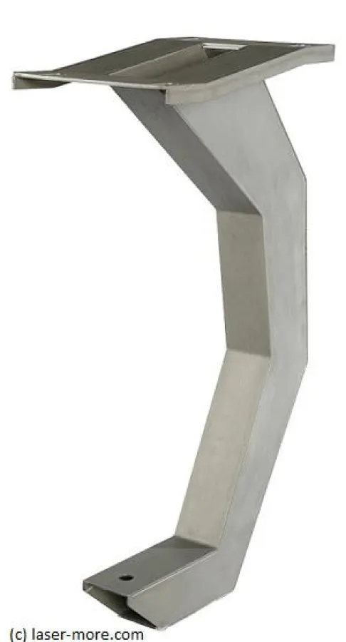 Lasergeschweißte Edelstahlkonsolen: Gewichtsreduktion von 60% gegenüber der Kundenkonstruktion