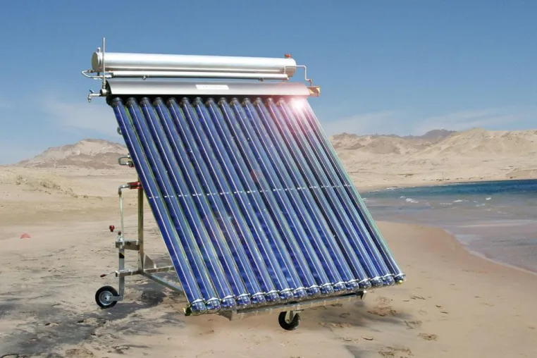 Bild: Katastrophen rücken das Problem Trinkwasserversorgung in den Vordergrund - HelioTech bietet mobile Solarlösung