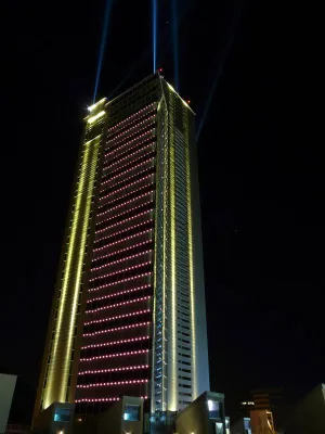 Eindrucksvolle Illumination des Europa Business Centers von Banska Bystrica Bild: Eindrucksvolle Illumination des Europa Business Centers von Banska Bystrica