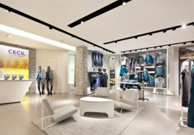 Bild: Modehaus H.P. Steingass eröffnet neuen CECIL-Shop in Günzburg