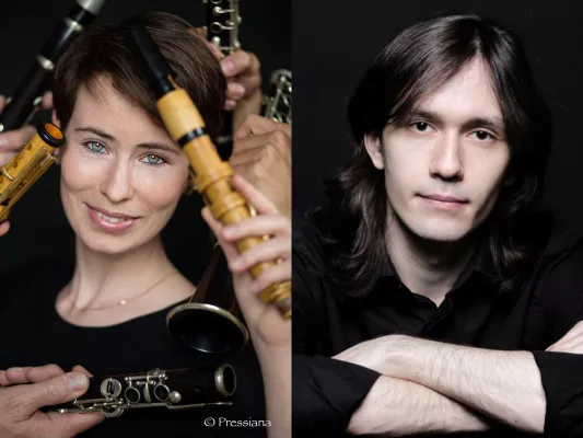 Bild: Lisa Shklyaver (Klarinette) und Georgy Voylochnikov (Klavier) spielen klassische Musik
