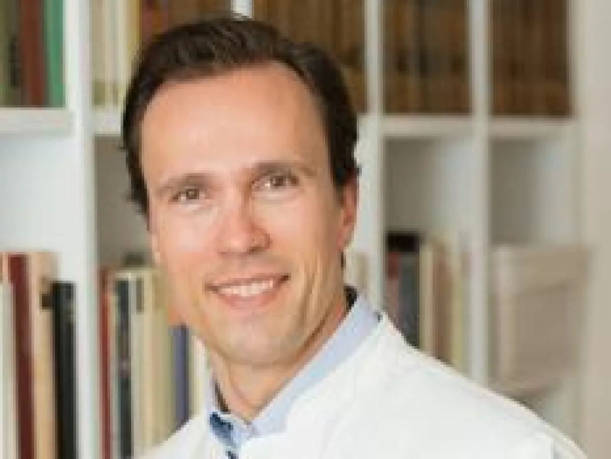 Dr. med. Welf Prager hat seine eigene dermatologische Praxis eröffnet / © Dr. Welf Prager