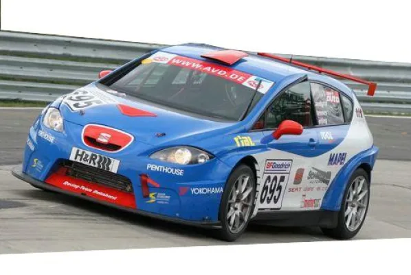 Bild: Was für ein Anfang - Langstreckenpokal Nürburgring (VLN) - Harald Hennes