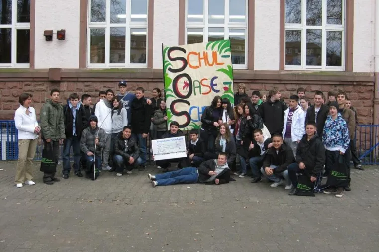 Grüne Ideen für einen neuen Schulhof Bild: Grüne Ideen für einen neuen Schulhof