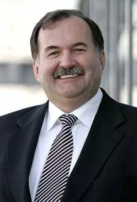 Bild: Ricoh startet IT Infrastruktur Services und holt einen der „Top-IT-Executives“