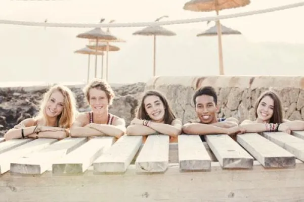 CaptainHoliday schickt Jugendliche im Sommer nach Italien Bild: CaptainHoliday schickt Jugendliche im Sommer nach Italien