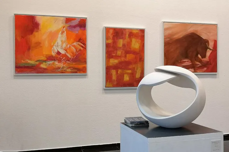 Bild: Kunst in der Bremer City – spannender Mix aus Malerei, Bildhauerei und Fotografie im neuen Kunstraum 5