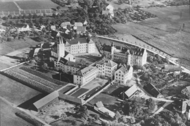 Bild: „Ein Treiben wie in einer Großstadt“ Das Ende des Zweiten Weltkriegs in Liebenau