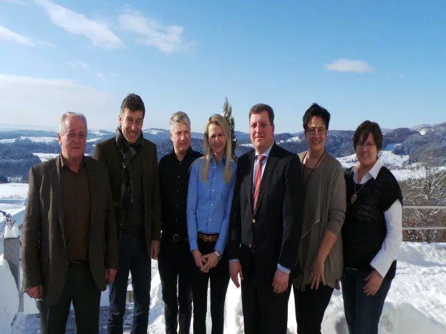 Bild: Landrat besucht Wellness-Hotel am Ranzingerberg