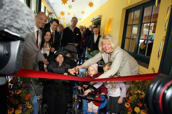 Bild: Anbau für junge Erwachsene im Hamburger Kinder-Hospiz Sternenbrücke feierlich eröffnet