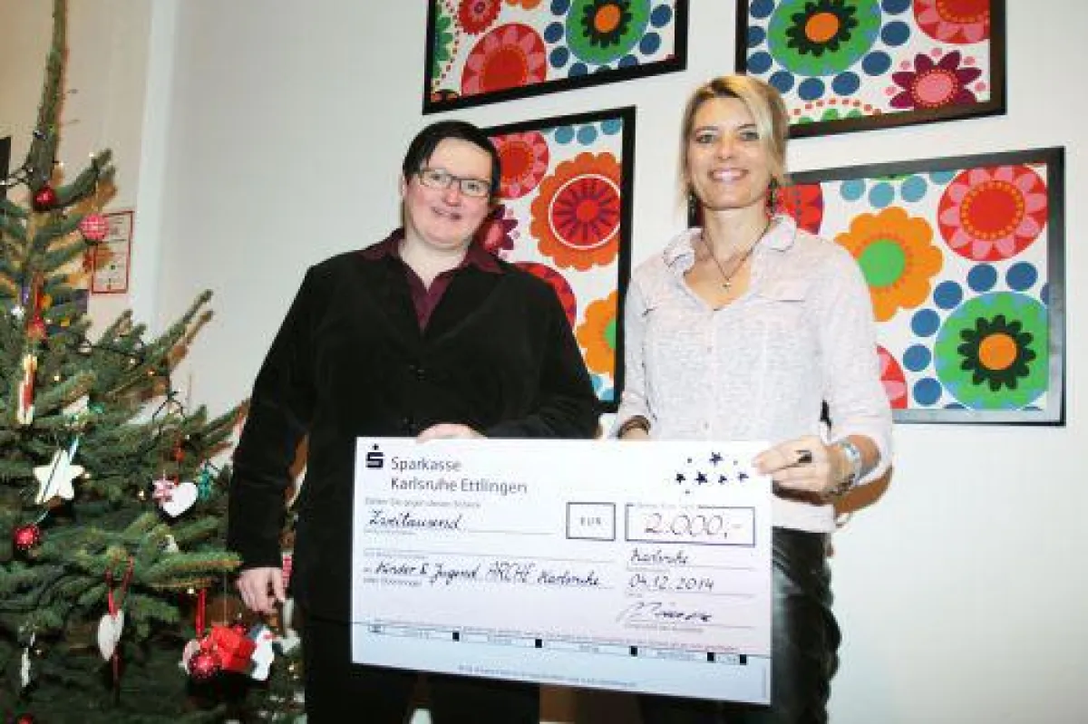 Links: Barbara Mauve (STARFACE), rechts: Sibylle Beck (Kinder & Jugend ARCHE Karlsruhe)