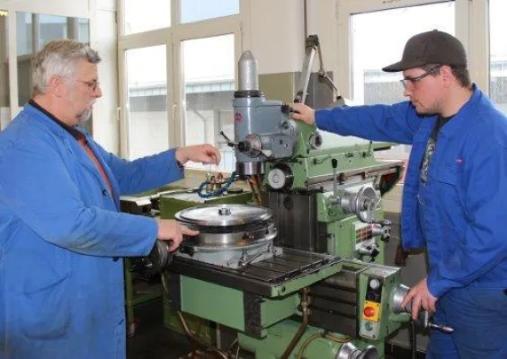 Bild: Umschulung – Einstieg im April noch möglich